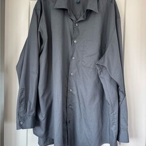 Van Heusen Men's Casual Button-Down Shirt Gray